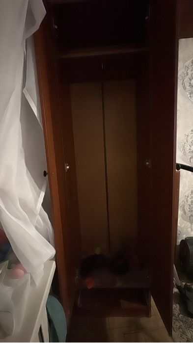 Отдам бесплатно шкаф
