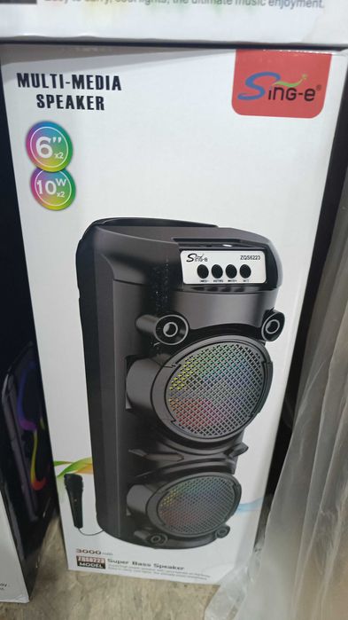 Блютуз колонка с светамузыкой