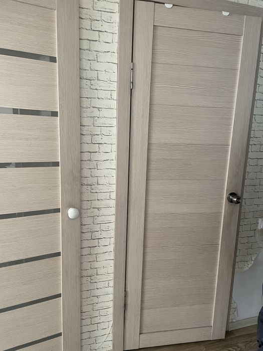 Продам межкомнатные двери