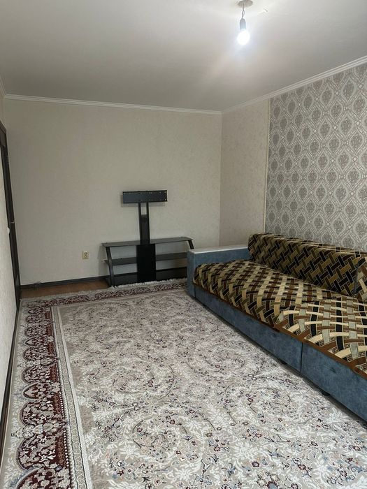 Продаю  квартиру в Талгаре автобаза