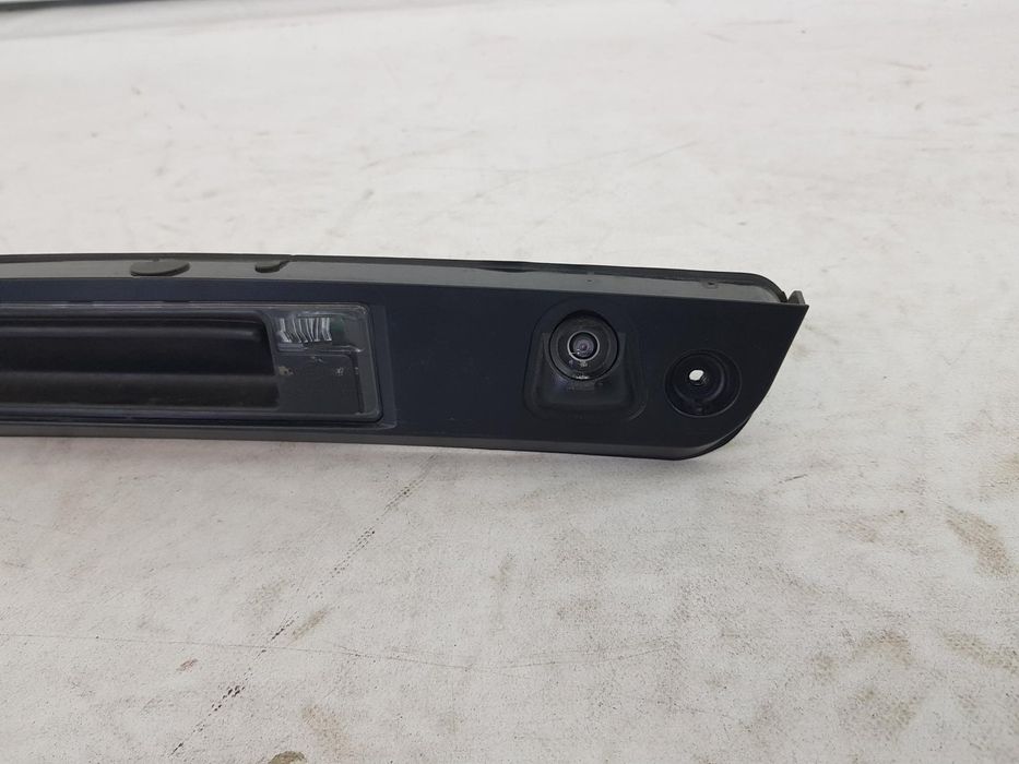 Buton deschidere haion lampa nr camera marsarier Volvo XC40 dupa 2017