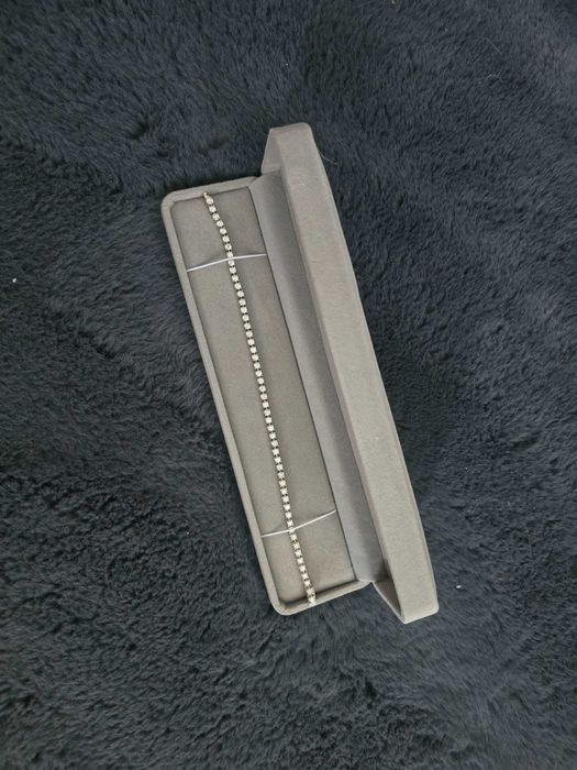 Сребърна гривна 925, с моисанит/мойзанит/, сертификат, дължина 21 см