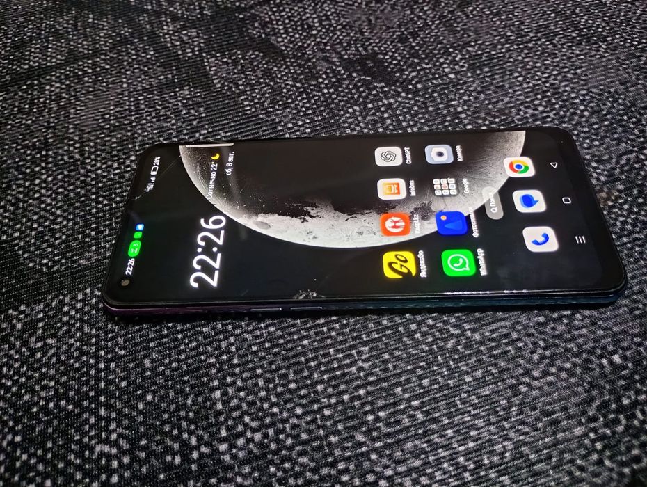 Продам телефон Oppo Reno 5 Lite