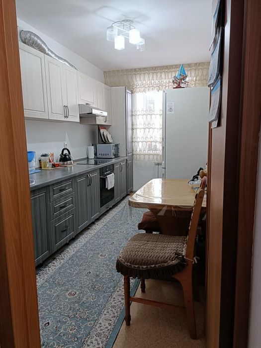 Продам 3-х конм. квартиру