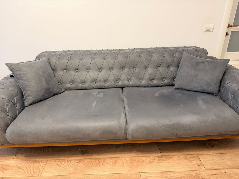 Canapea  fixa 3 licuri + fotoliu.