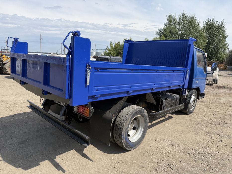 Самосвал Mazda Titan