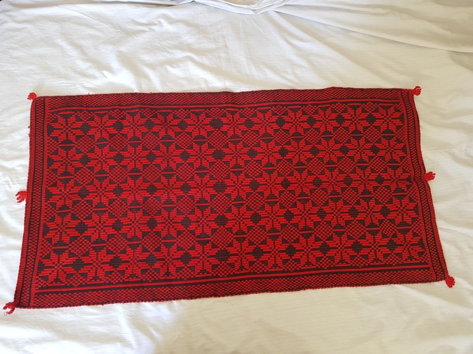 НОВА Ръчнотъкана пътечка / ковьор / килимче