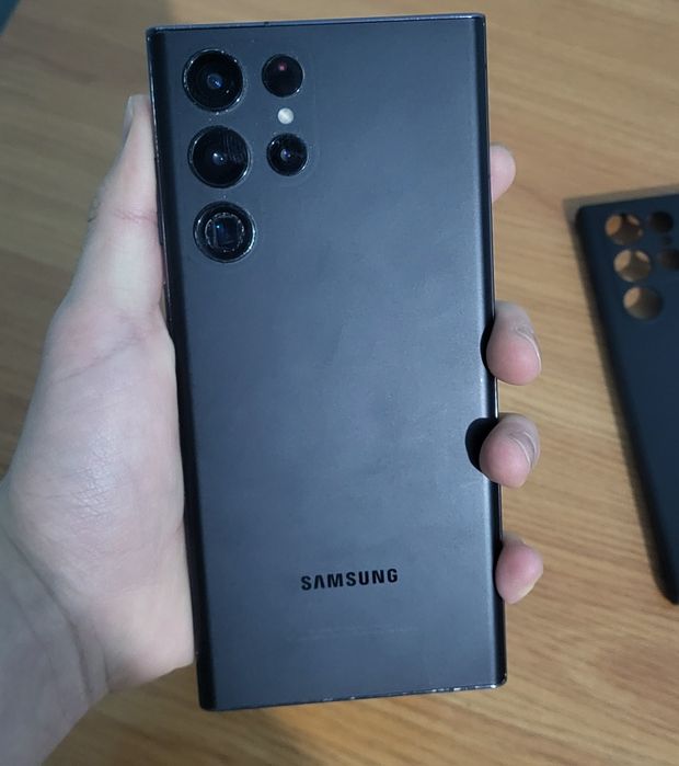 Обменяю Samsung S22 ultra