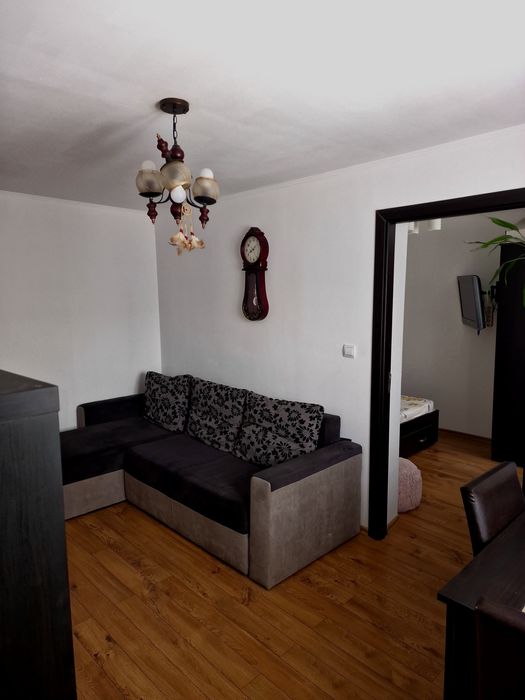 Apartament 2 camere | Bloc 18, Scara A | Etaj 2 | Str. Unirii – Găești