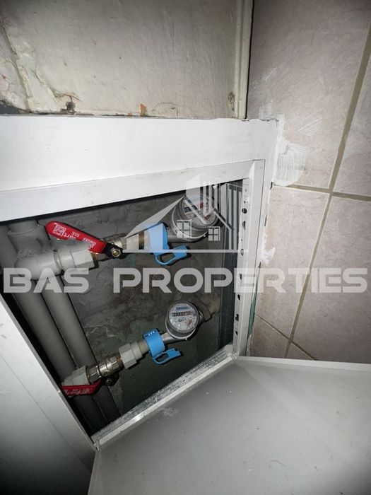 Продава се Двустаен апартамент в София, Света Троица - 57 кв.м за 2720 €/кв.м - Снимка #9