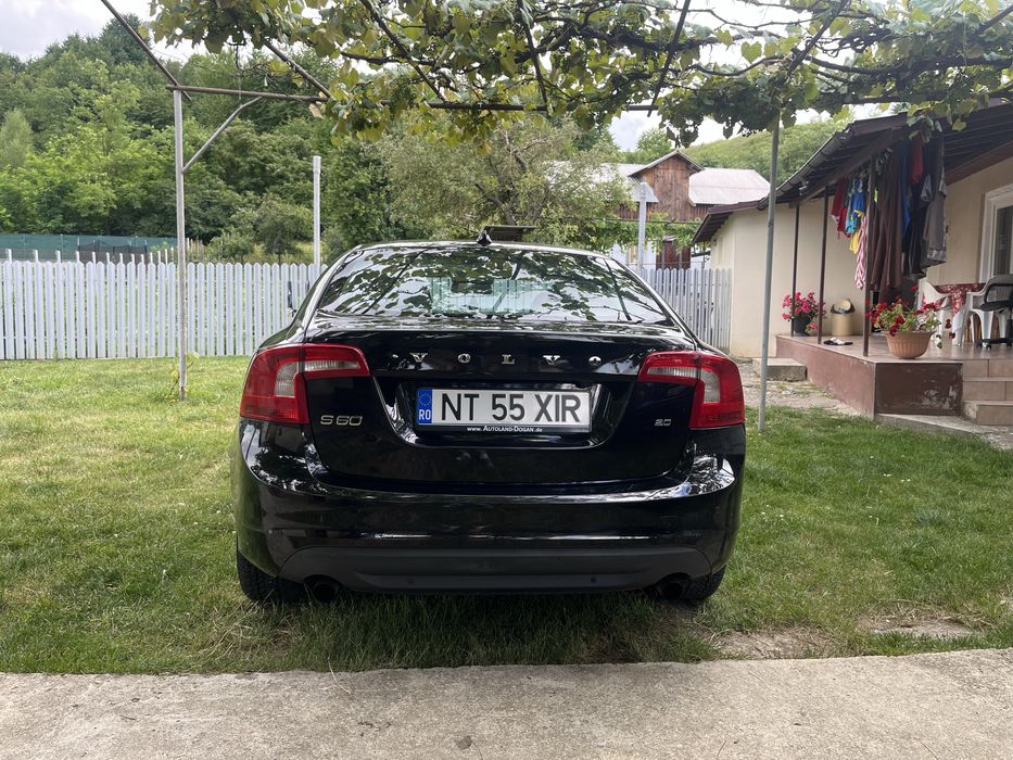 volvo s60 2010 2.0 benzina automat