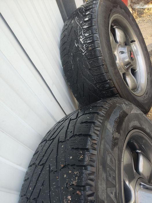 Продам комплект диски с резиной