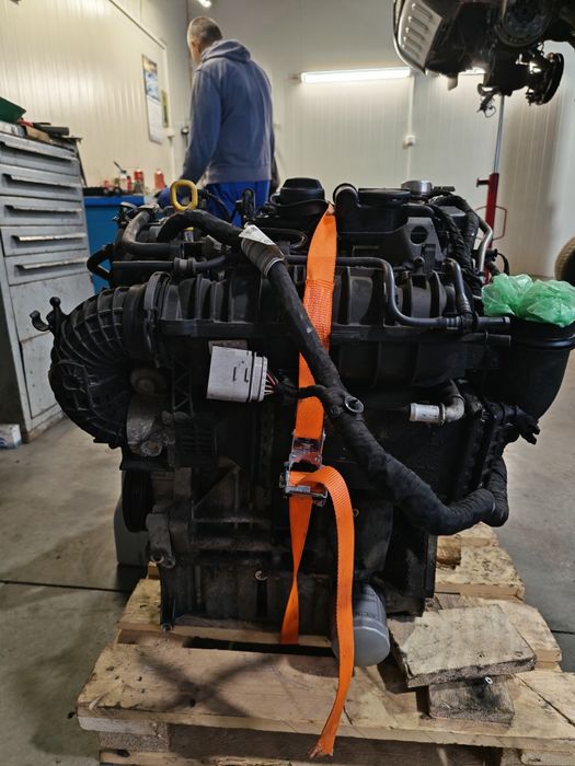 VW 1.5 TSI ACT T-ROC двигател – окомплектован  – за ремонт / донор