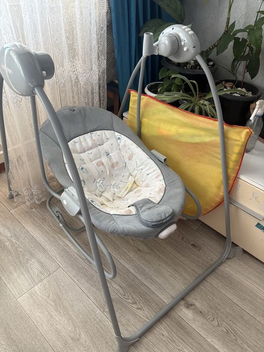 Качеля детская продам