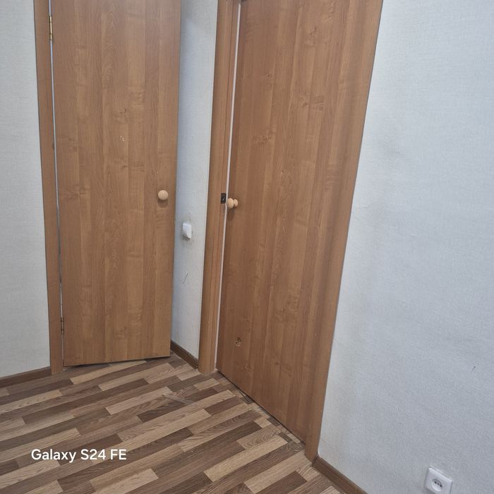 Продам межкомнатные дверь