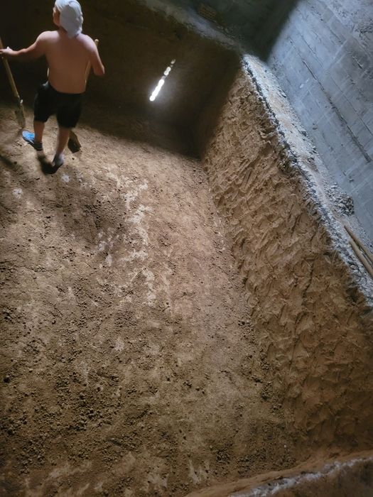 Ура ва сантехника устаси.