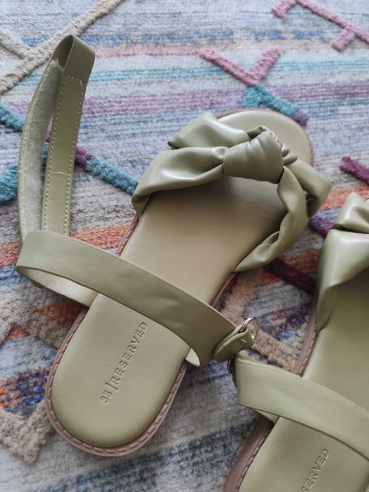 Нови детски сандали кожа 35 номер Reserved