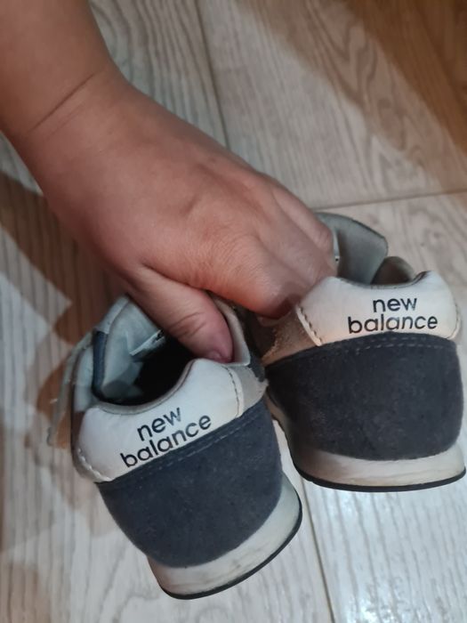 Кроссовки детские new balance