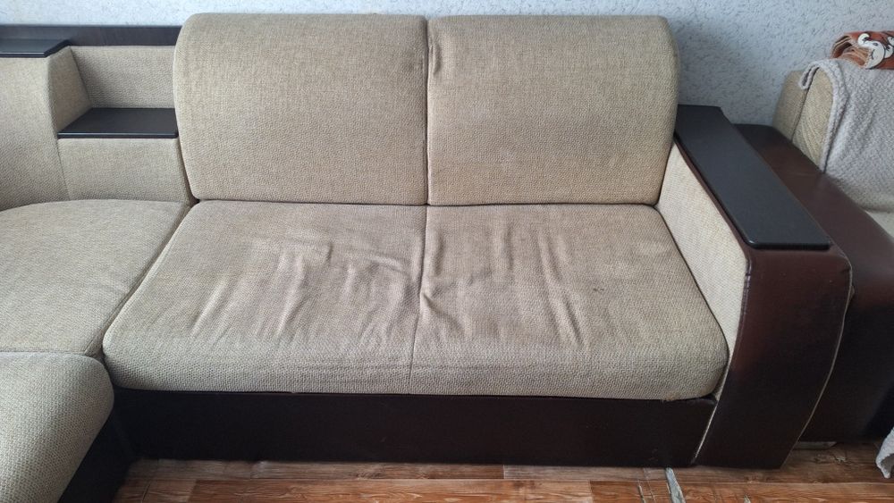 Диван угловой 2,5х1,9