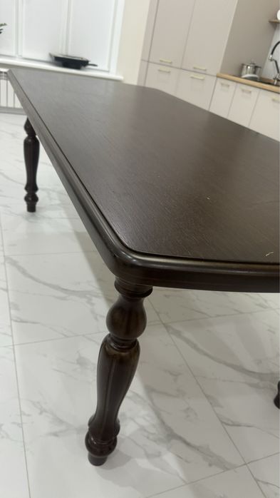 Продается стол за 50 000