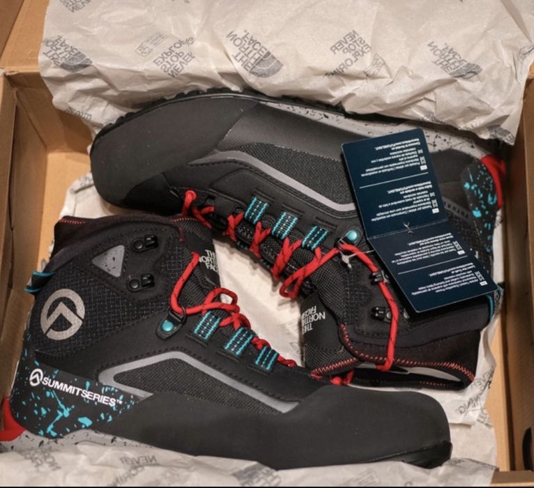 Bocanci The North Face, model Summit Breithorn Futurelight