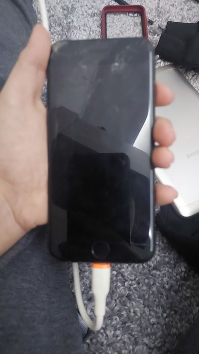 Айфон 7 продажа.