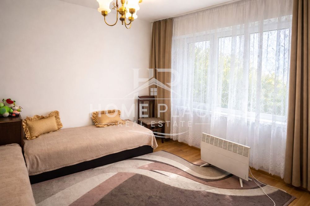 Продава се Двустаен апартамент в Варна, Цветен квартал - 64 кв.м за 1315 €/кв.м - Снимка #2