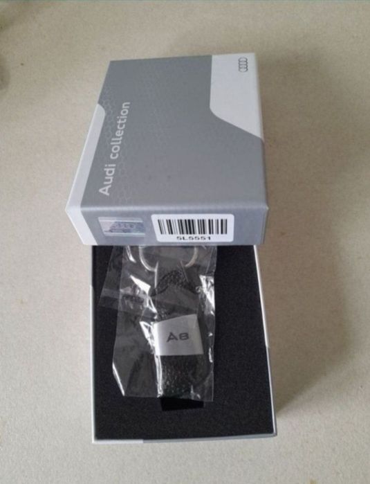 breloc piele original audi a1 a2 a3 a4 a5 a6 a7 a8 q1 q2 q3 q5 q7 q8