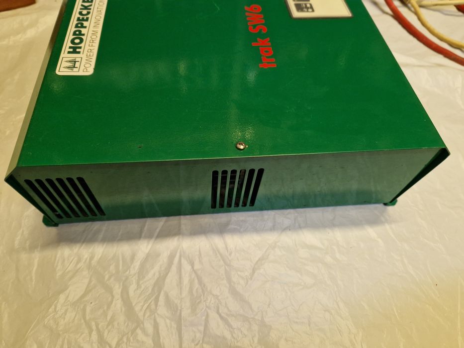 Мощно Зарядно За Акумулаторни Батерии Hoppecke trakSW6 Германия 24В 80