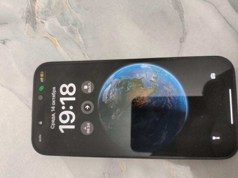 Продам б/у Iphone 15 pro
