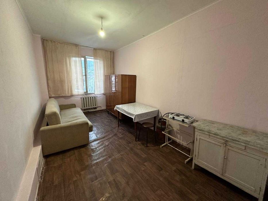 сдам в аренду комнату в коттедже на длительный срок