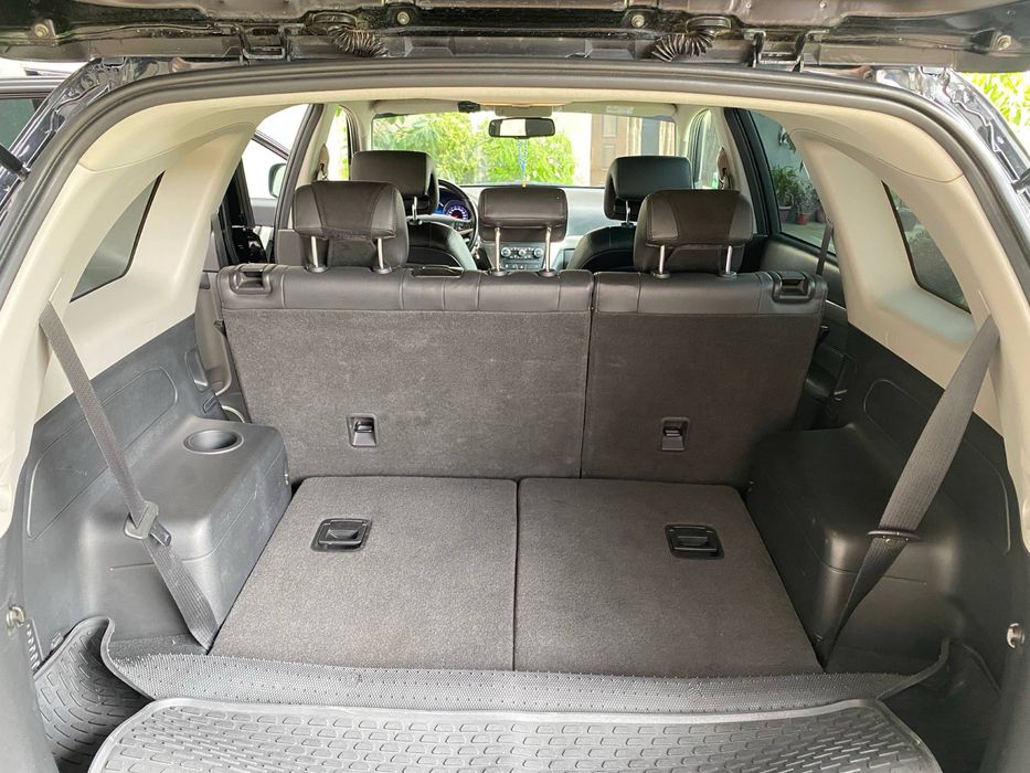 Captiva 4 Black.