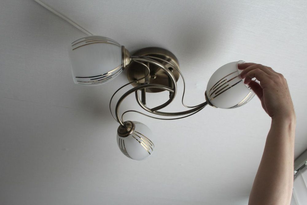 Установка Люстры