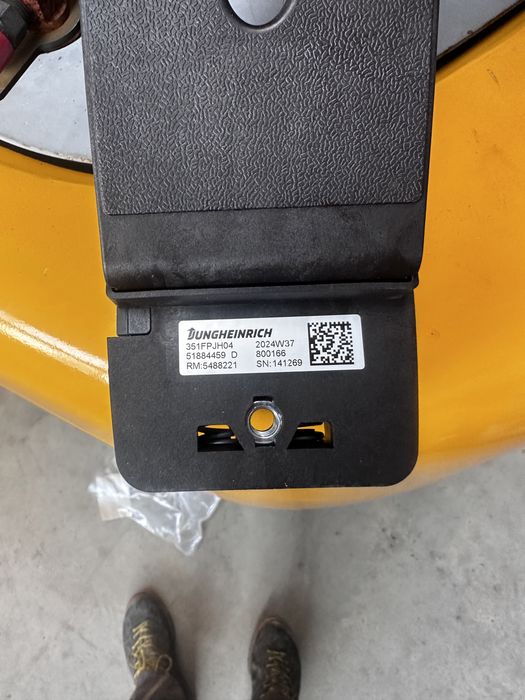 Pedala acceleratie+frana electrostivuitor/stivuitor jungheinrich