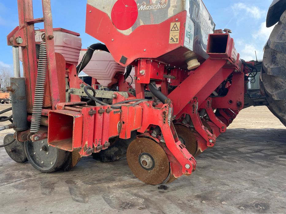 Semanatoare Maschio Mascar 8 randuri, schimb cu utilaje