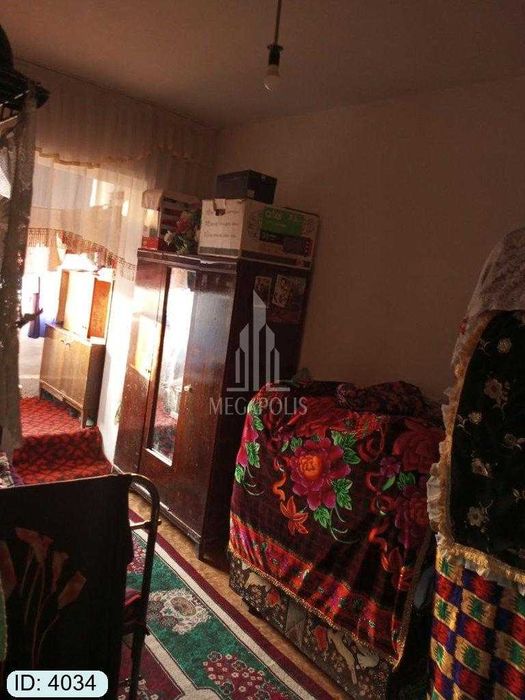 sharq 1 16 maktab tomonida 4 xonali uy sotiladi №4034