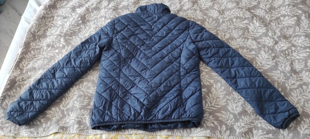 Дамско яке и дънки