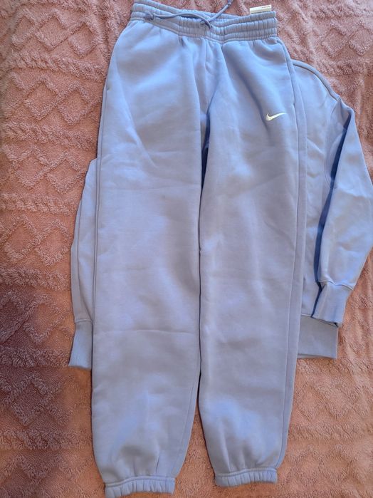 НОВ анцунг на Найк