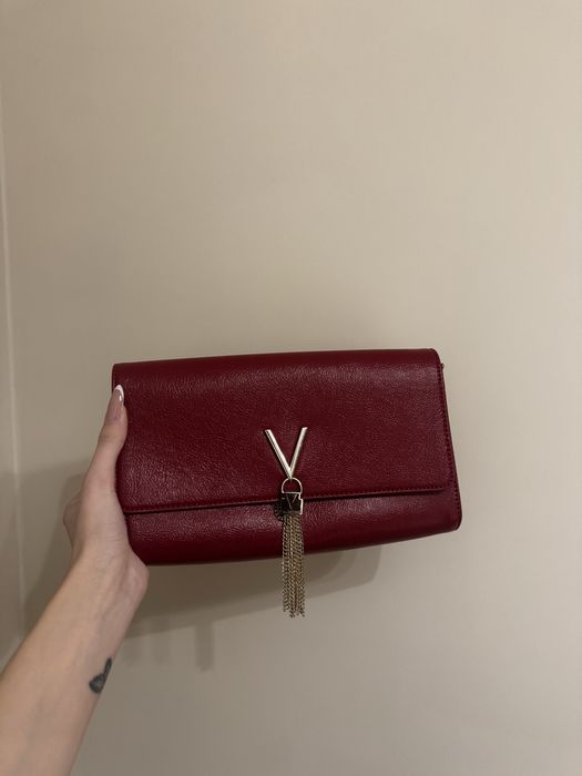 Червена чанта Valentino