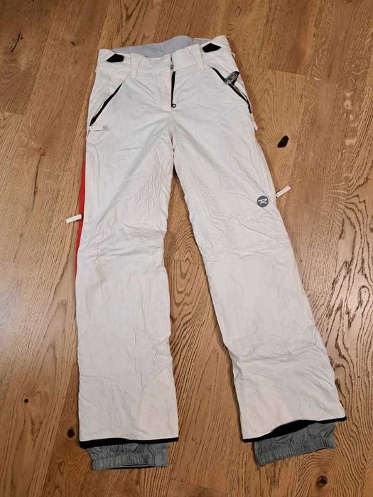 Екипировка за сноуборд/ски: