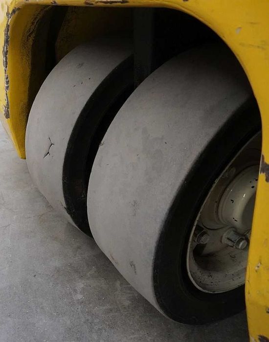 Електрокар Yale ERP18ATF, 1,8 т, 6,36 м, 2007, 3 348 ч. Weitere Zeilen anzeigen
