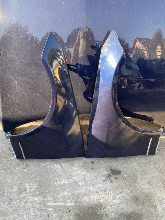 Bara Fata Faruri xenon  Aripii Capota Mercedes E W212 Pret 8000 lei