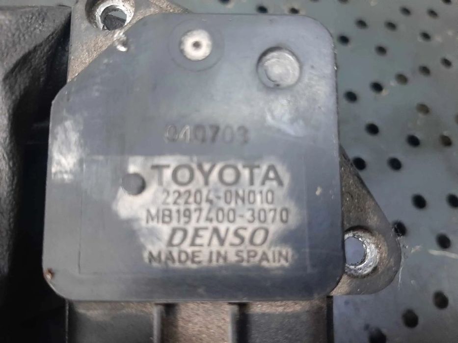 debitmetru toyota yaris p1 p2 1.4 d 1nd-p52l  22204-0n010