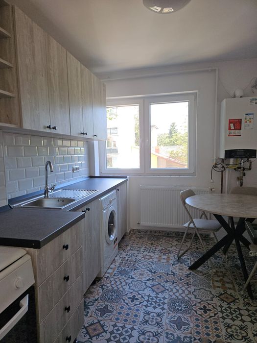 Chirie apartament 2 camere renovat mobilat