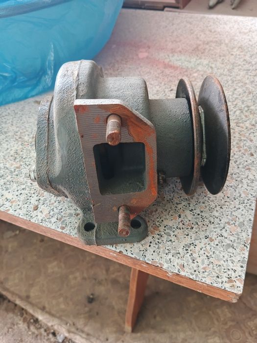 Продам срочно водяной насос (помпа)