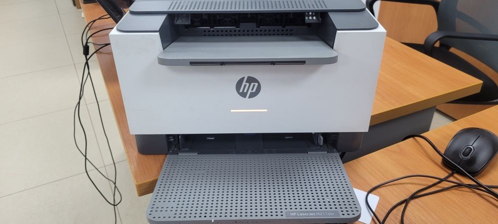 Принтер HP M211 dw