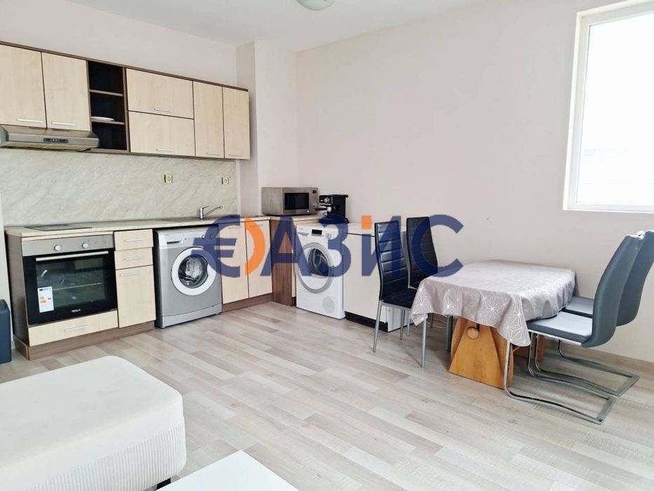 Продава се Двустаен апартамент в к.к. Слънчев бряг - 92 кв.м за 344 €/кв.м - Снимка #4
