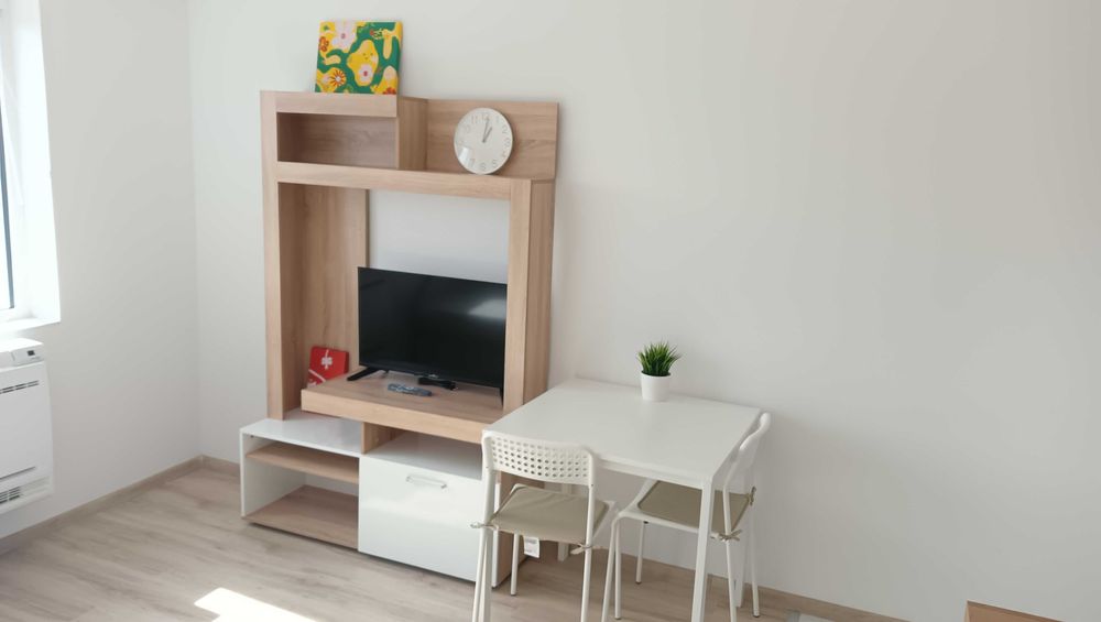 Дава се под наем Едностаен апартамент в София, Изток - 30 кв.м за 259.08 € - Снимка #2