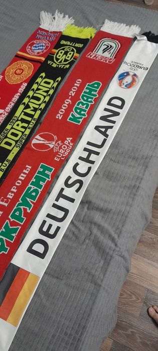 Продам шарфы в хорошем состояние