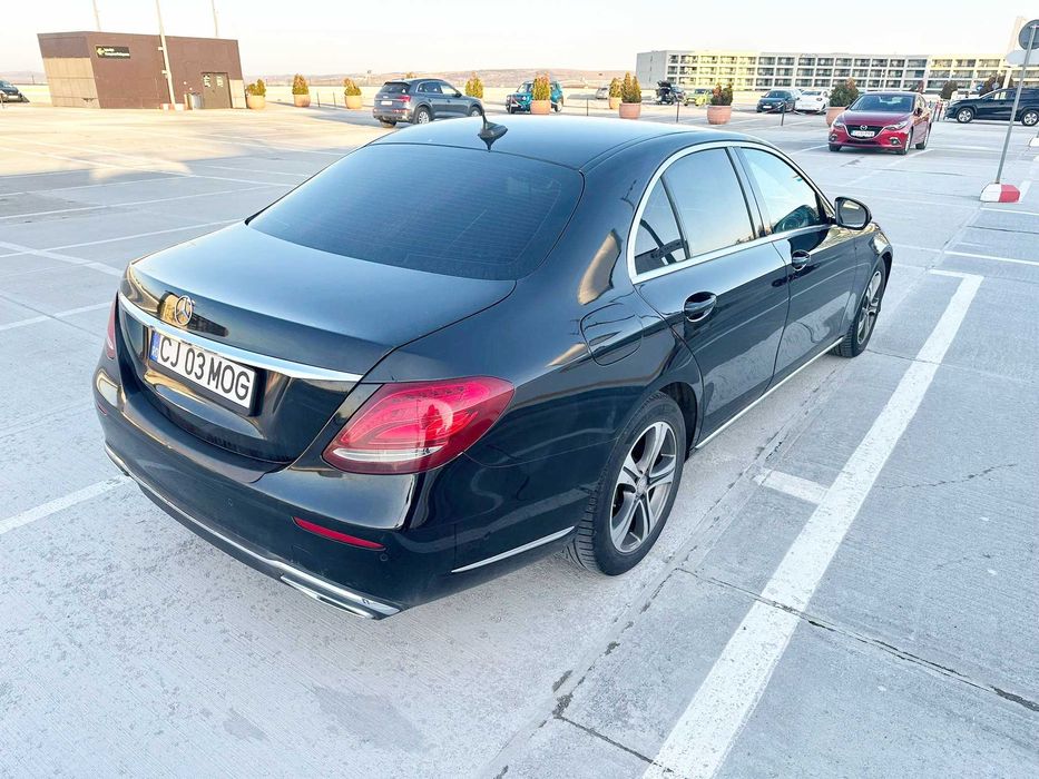 MERCEDES-BENZ E-Class 2019 — imagine 3